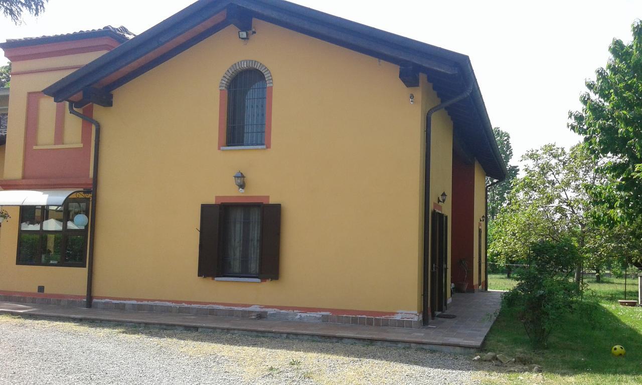 Villa Anna Bed & Breakfast Collecchio Dış mekan fotoğraf